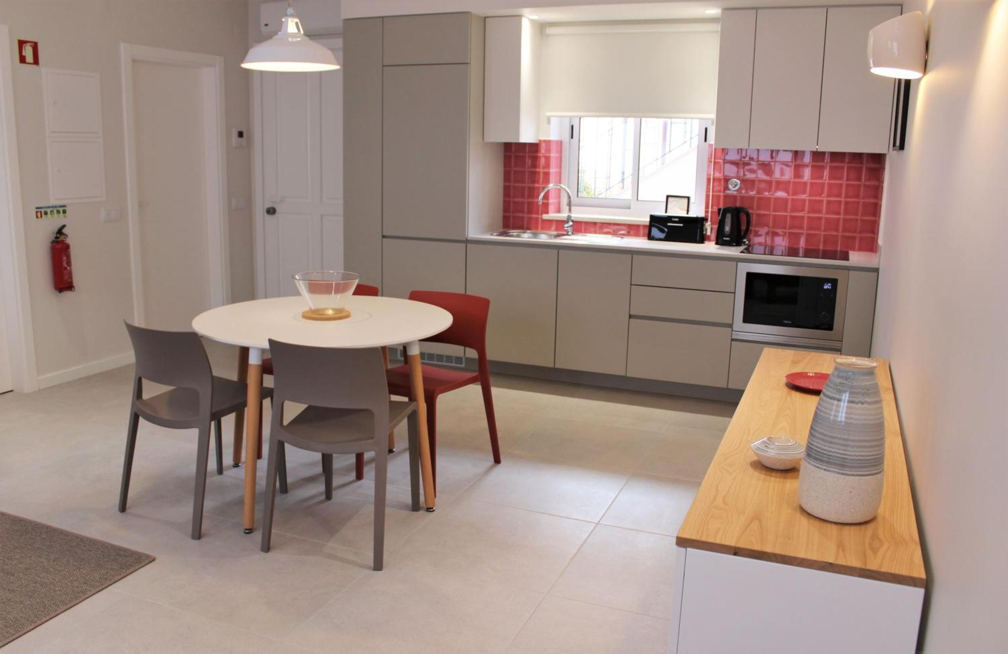 Cardeal Suites & Apartments Faro Bilik gambar